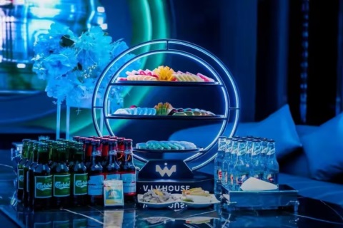 凉山新开业夜场招聘信息，包房酒水促销员包食宿，入职无负担